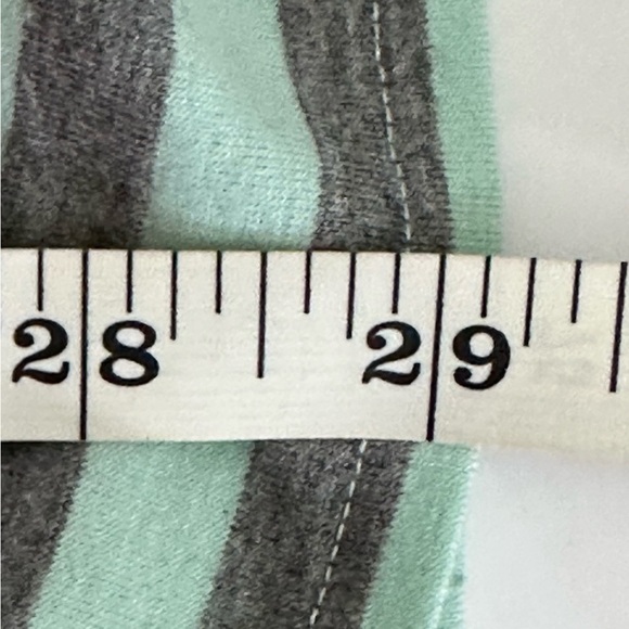 Liz Lange Maternity sz med top knit gray and lite green stripe - Picture 5 of 13